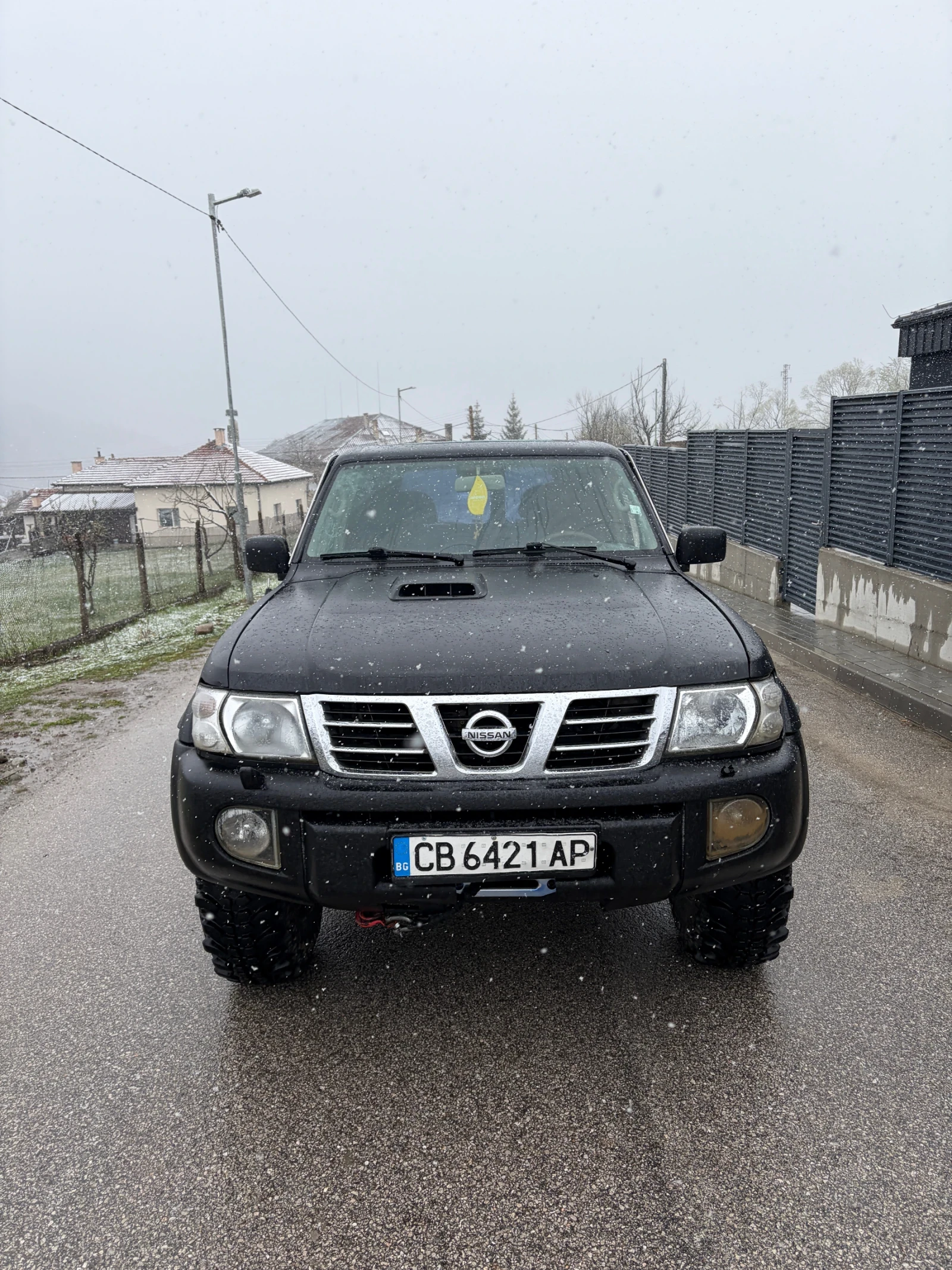 Nissan Patrol, снимка 3 - Автомобили и джипове - 54360567