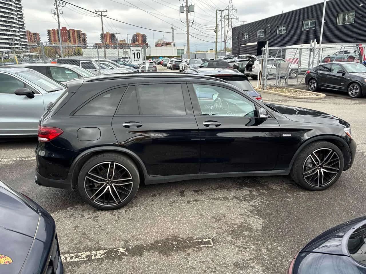 Mercedes-Benz GLC 43 AMG АВТОКРЕДИТ БЕЗ ПЪРВОНАЧАЛНА ВНОСКА, снимка 4 - Автомобили и джипове - 54561240