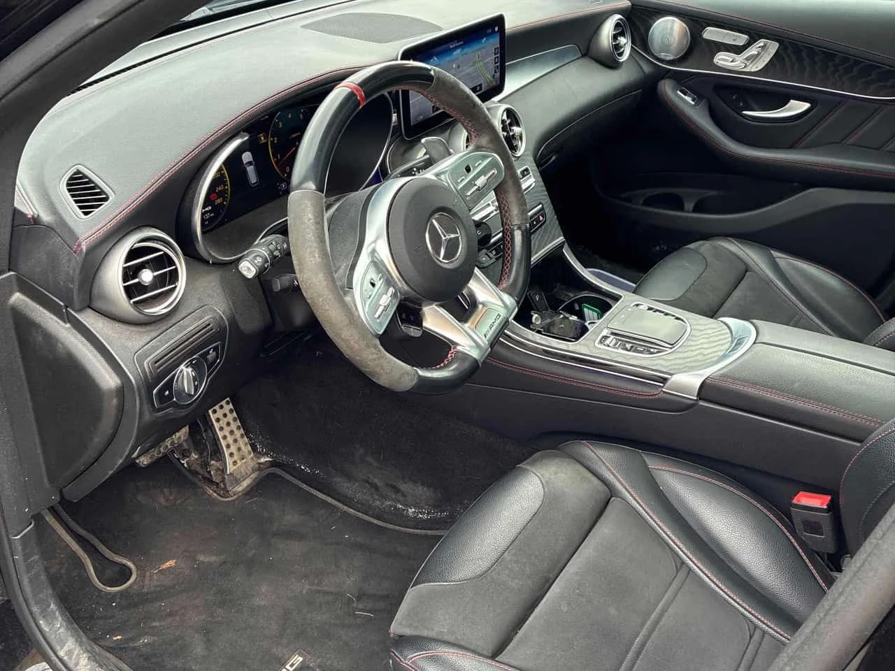 Mercedes-Benz GLC 43 AMG АВТОКРЕДИТ БЕЗ ПЪРВОНАЧАЛНА ВНОСКА, снимка 8 - Автомобили и джипове - 54561240