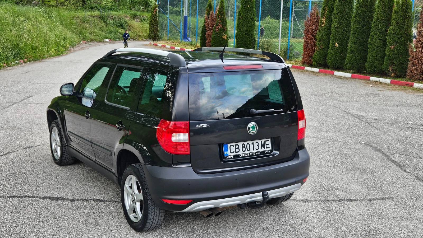 Skoda Yeti 2.0 TDI 4X4/KLIMATRON/TOP, снимка 4 - Автомобили и джипове - 54616541
