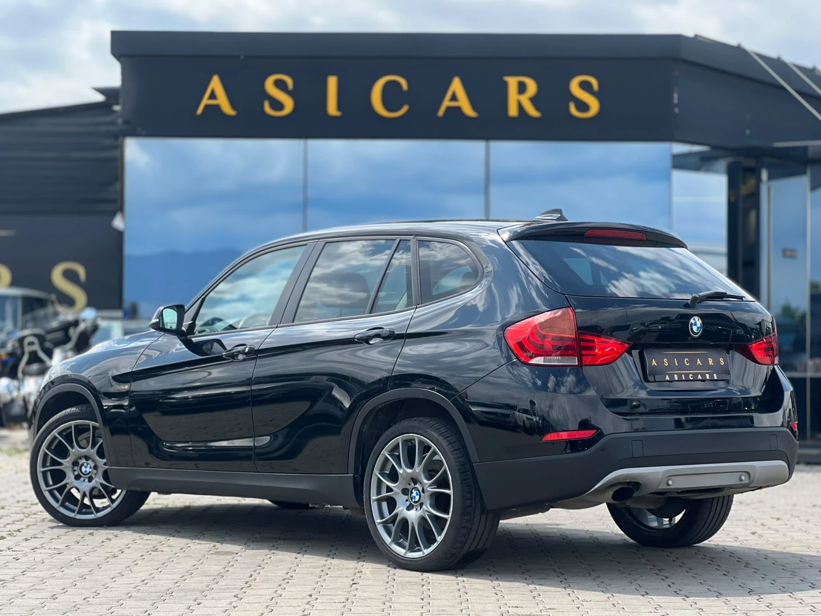 BMW X1 / 2.0D / EURO 5 / SDRIVE / NAVI /  | Mobile.bg � ����������� 3