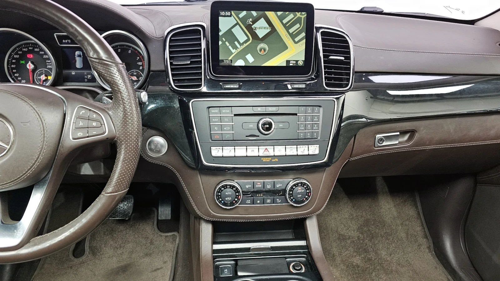 Mercedes-Benz GLS 500 | DISTRONIC | 360 | HARMAN/K | ОБДУХВАНЕ | , снимка 17 - Автомобили и джипове - 55404981