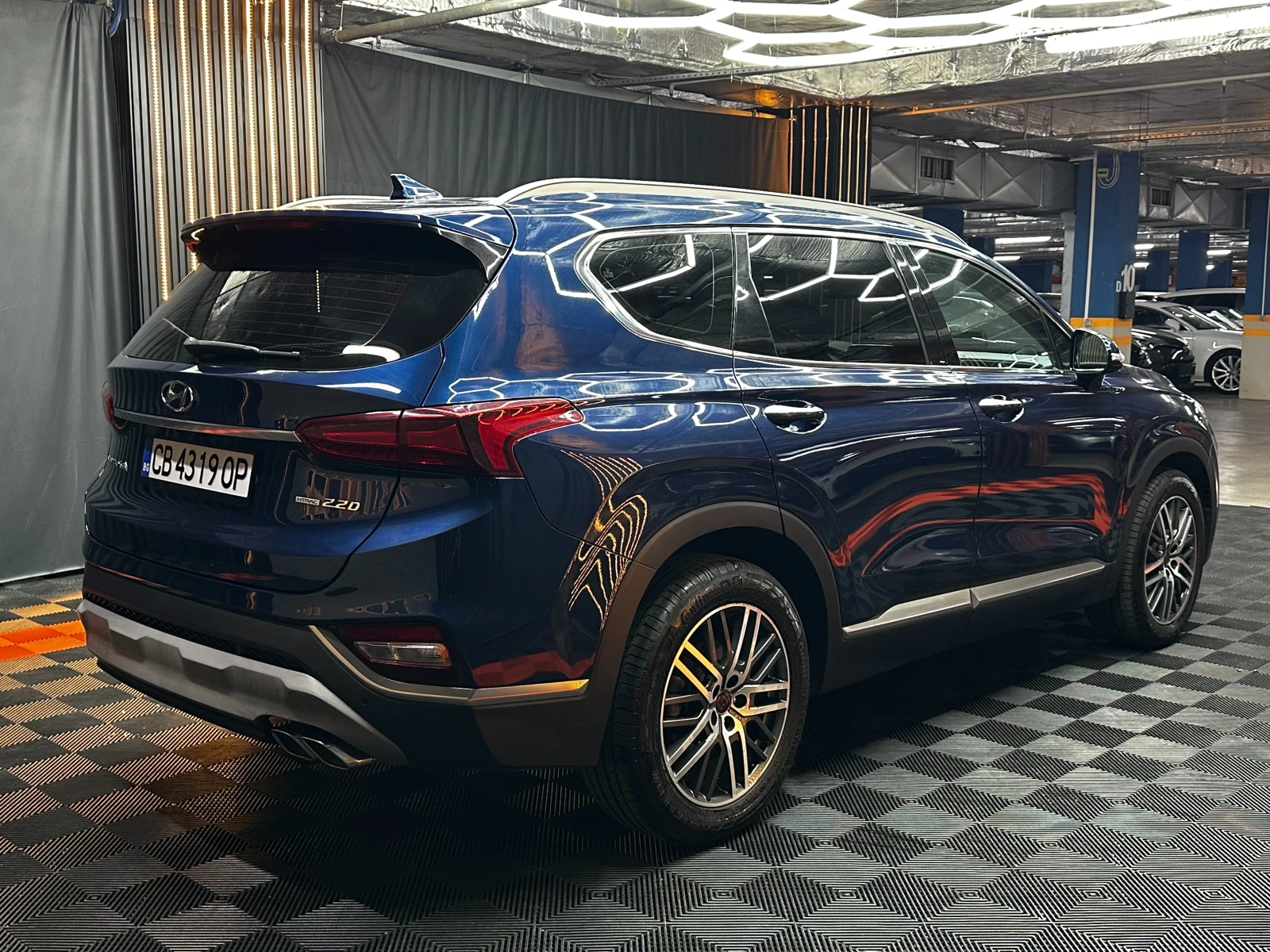 Hyundai Santa fe 2.2D/Доказани км/Гаранция/Всички екстри/ТОП, снимка 5 - Автомобили и джипове - 55818285