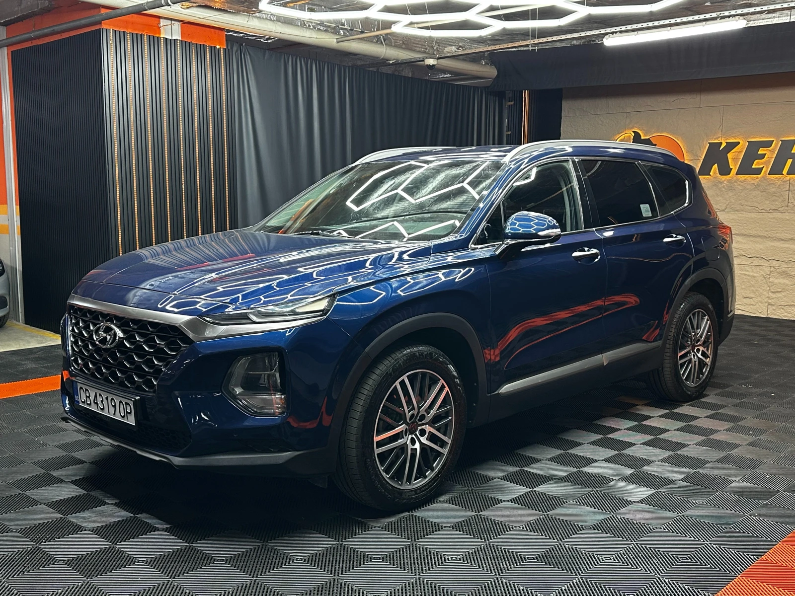 Hyundai Santa fe 2.2D/Доказани км/Гаранция/Всички екстри/ТОП, снимка 3 - Автомобили и джипове - 55818285