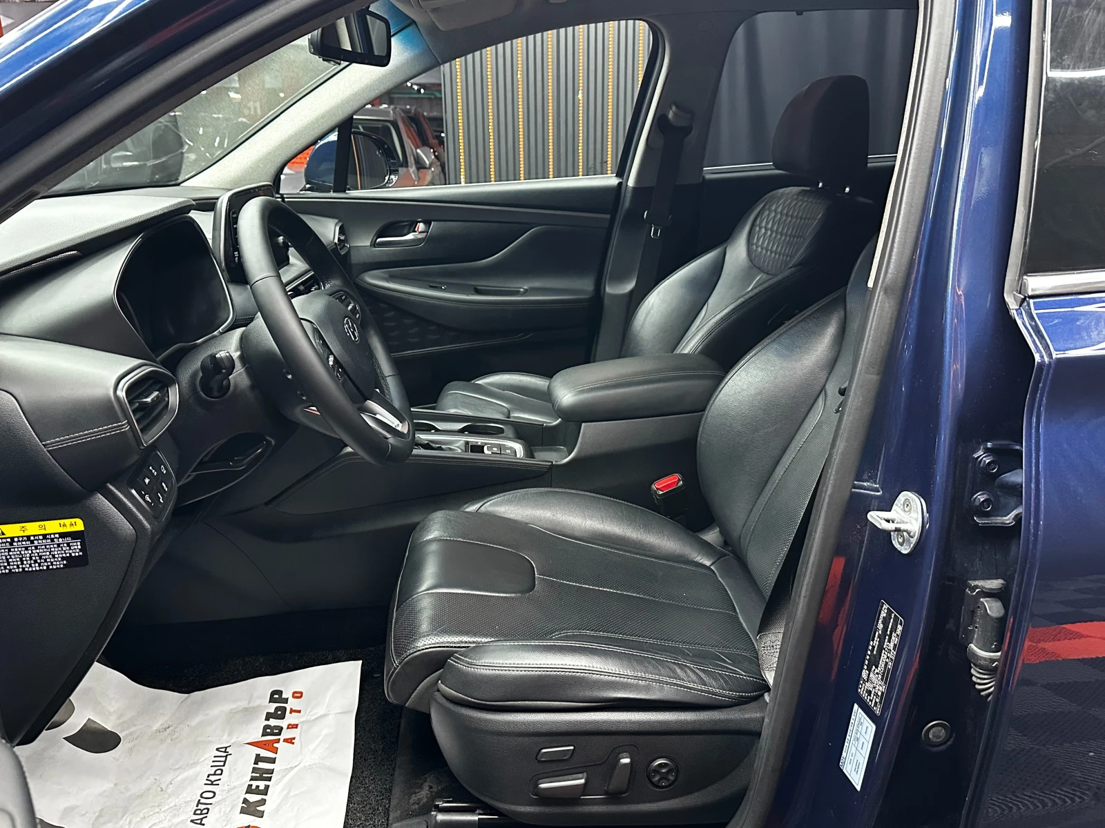 Hyundai Santa fe 2.2D/Доказани км/Гаранция/Всички екстри/ТОП, снимка 8 - Автомобили и джипове - 55818285