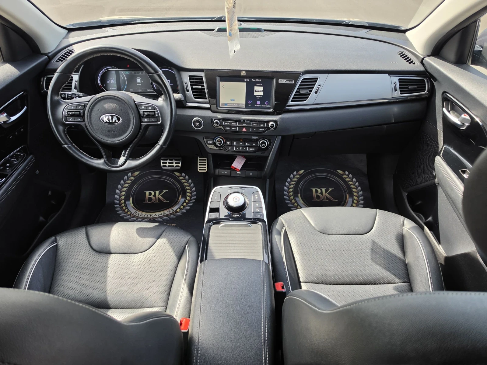 Kia Niro 64KW/PREMIUM/TERMOPOMPA/FULL FULL, снимка 11 - Автомобили и джипове - 56081303