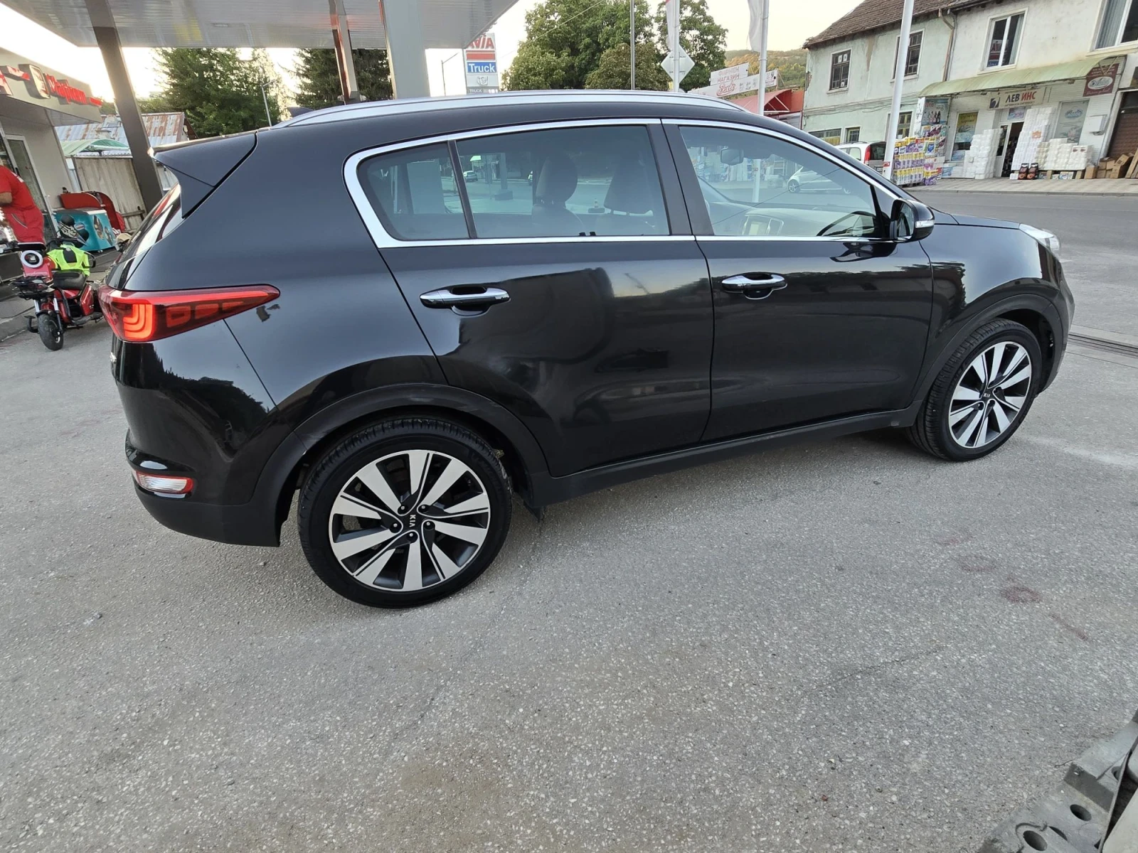 Kia Sportage 1.7D 115к.с ИТАЛИЯ , снимка 7 - Автомобили и джипове - 56111646