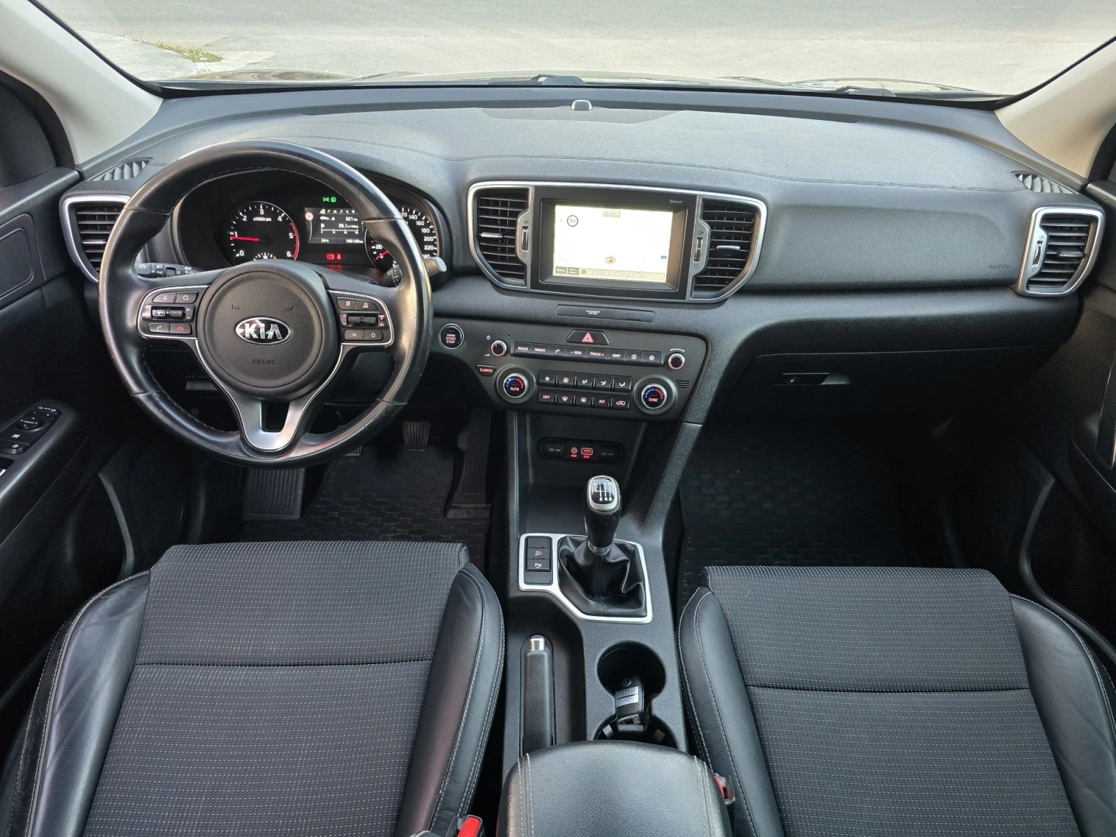 Kia Sportage 1.7D 115к.с ИТАЛИЯ , снимка 13 - Автомобили и джипове - 56111646