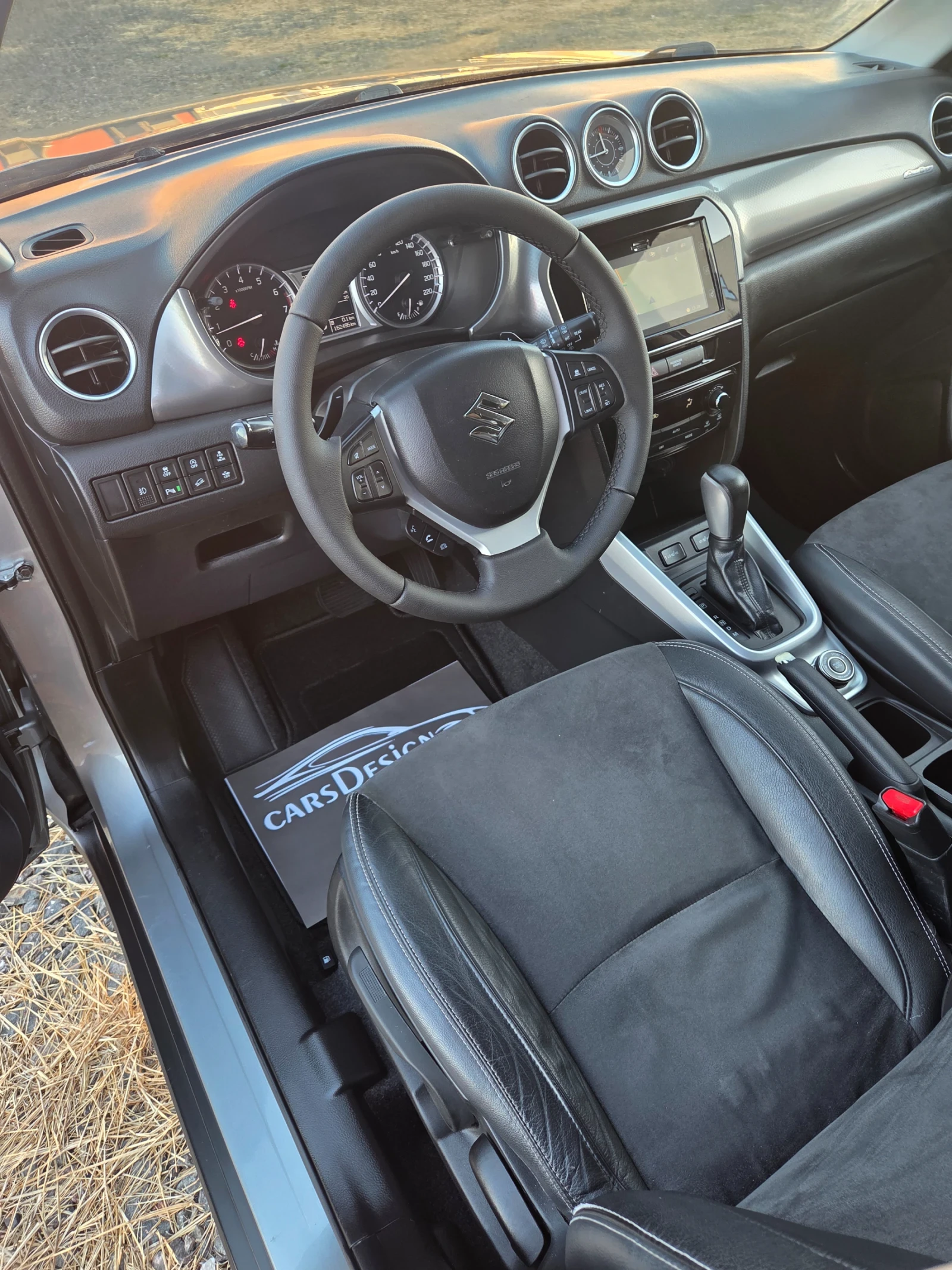 Suzuki Vitara 1.6БЕНЗИН 120к.с 4х4 АВТОМАТ, снимка 9 - Автомобили и джипове - 56133063