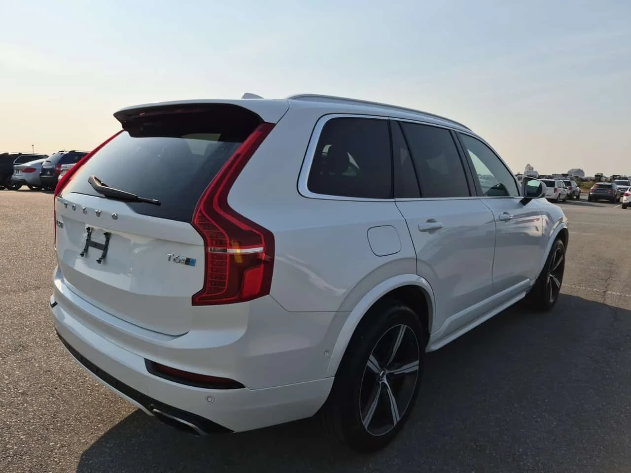 Volvo Xc90 T6 R DESIGN * CARFAX * ФИНАНСИРАНЕ, снимка 3 - Автомобили и джипове - 56186471