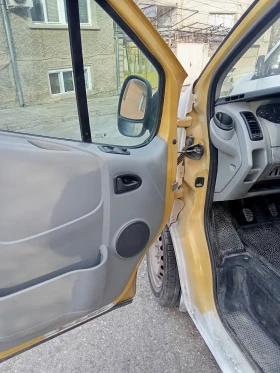 Renault Trafic undefined | Auto.bg — изображение 12