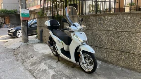 Honda Sh 300 ABS LED KEYLESS, снимка 1