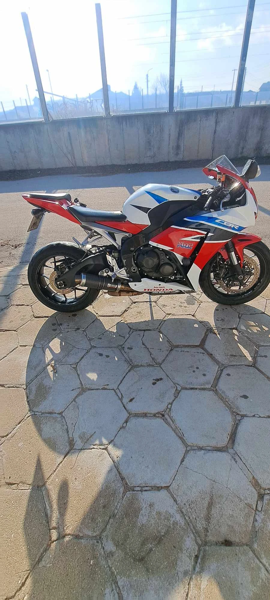 Honda Cbr 1000 - изображение 3