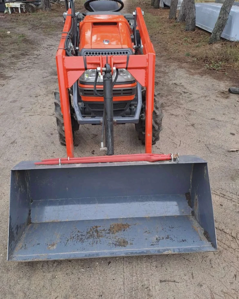 Трактор Kubota Aste 155, снимка 2 - Селскостопанска техника - 52874338