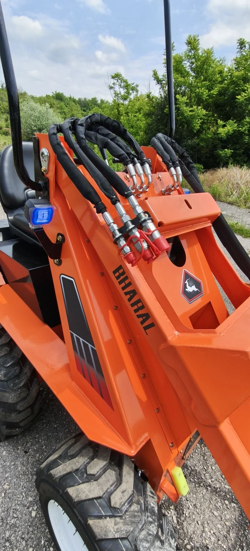 Мини челни товарачи Друга   BHARAL RW26-8 Чисто Нова 12 месеца гаранция , снимка 8 - Индустриална техника - 50620145