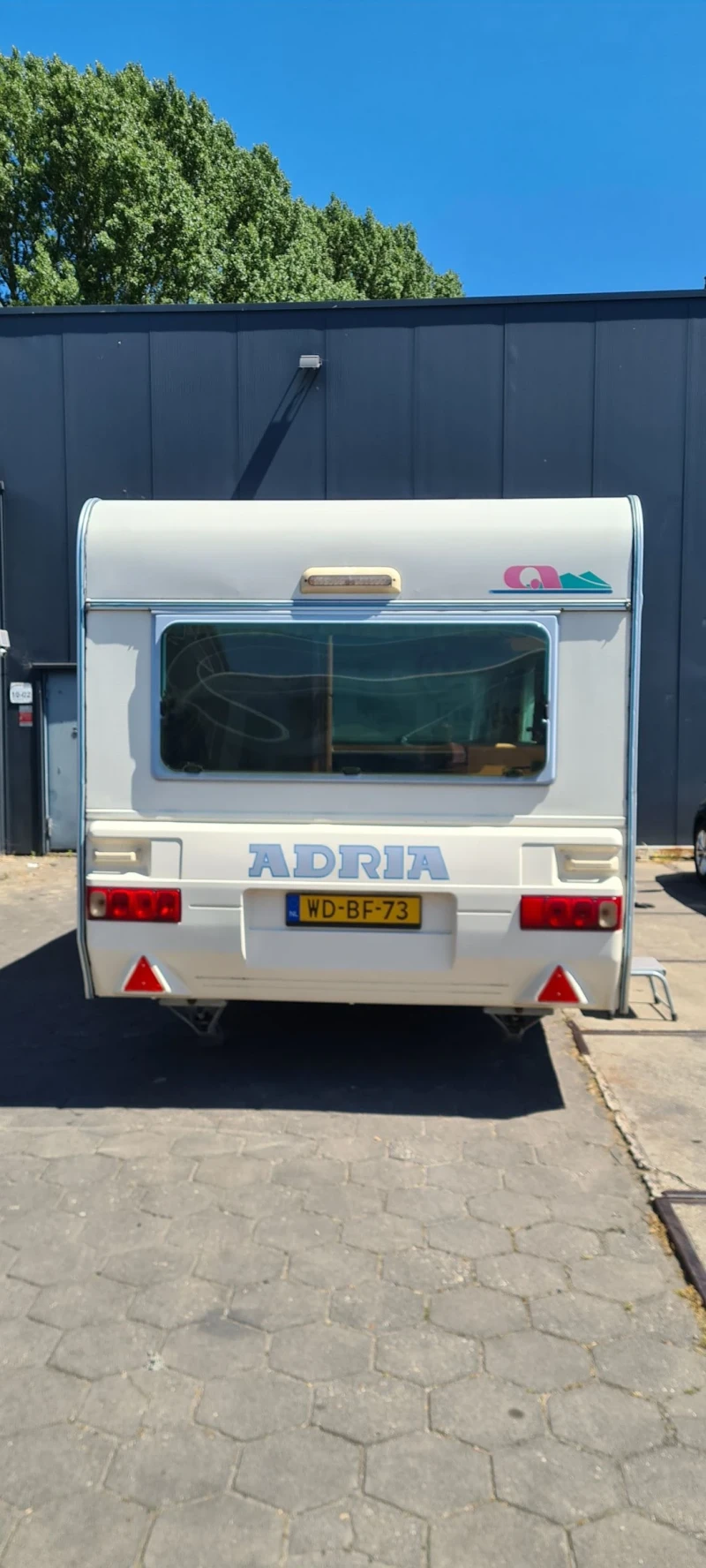 Каравана Adria UNICA 465, снимка 3 - Каравани и кемпери - 53162144