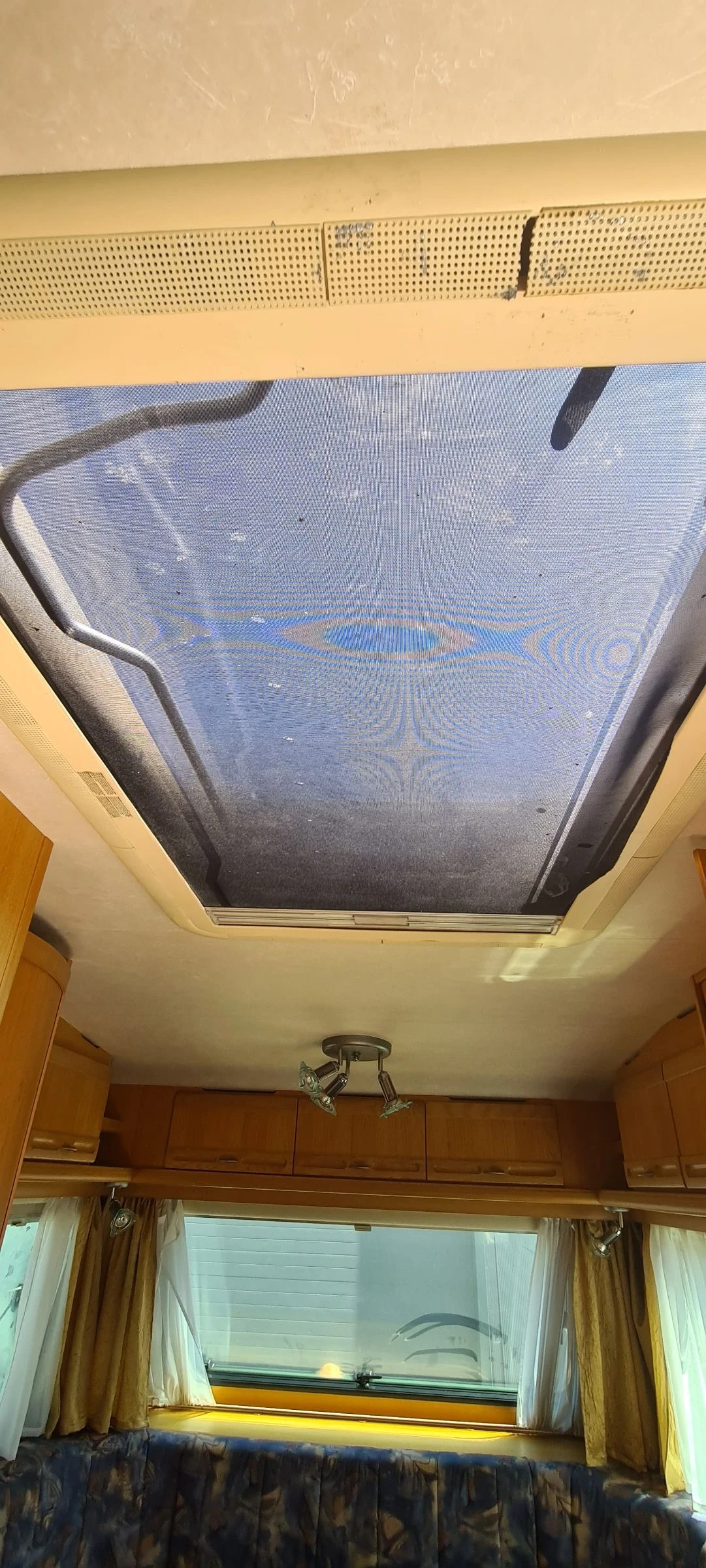 �������� Adria UNICA 465 | Mobile.bg � ����������� 16