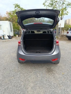 Hyundai Ix20, снимка 16