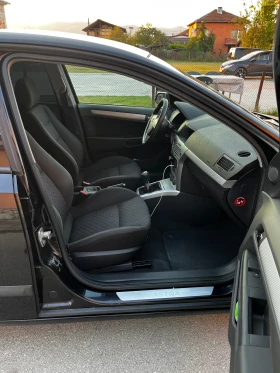 Opel Astra 1.8Газ на 85000км, снимка 12