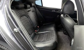 Kia Stinger 2.5* MASTERS* ПОДГРЕВ* ОБДУХВАНЕ* ХЕДЪП* 360КАМЕРА, снимка 14