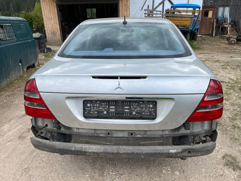 Mercedes-Benz E 270 На части, снимка 7 - Автомобили и джипове - 40982202