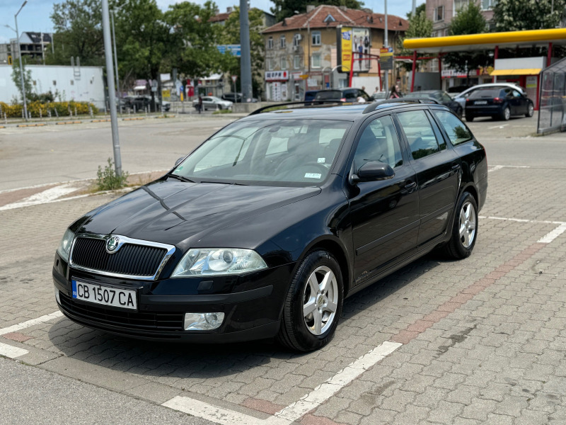 Skoda Octavia, снимка 4 - Автомобили и джипове - 46273138