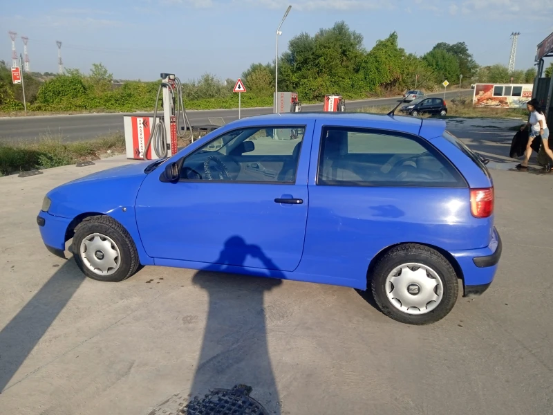 Seat Ibiza, снимка 1 - Автомобили и джипове - 47020490