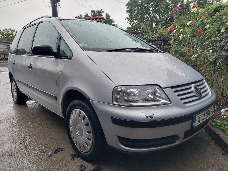 VW Sharan 1.9 TDI, снимка 1 - Автомобили и джипове - 47398117