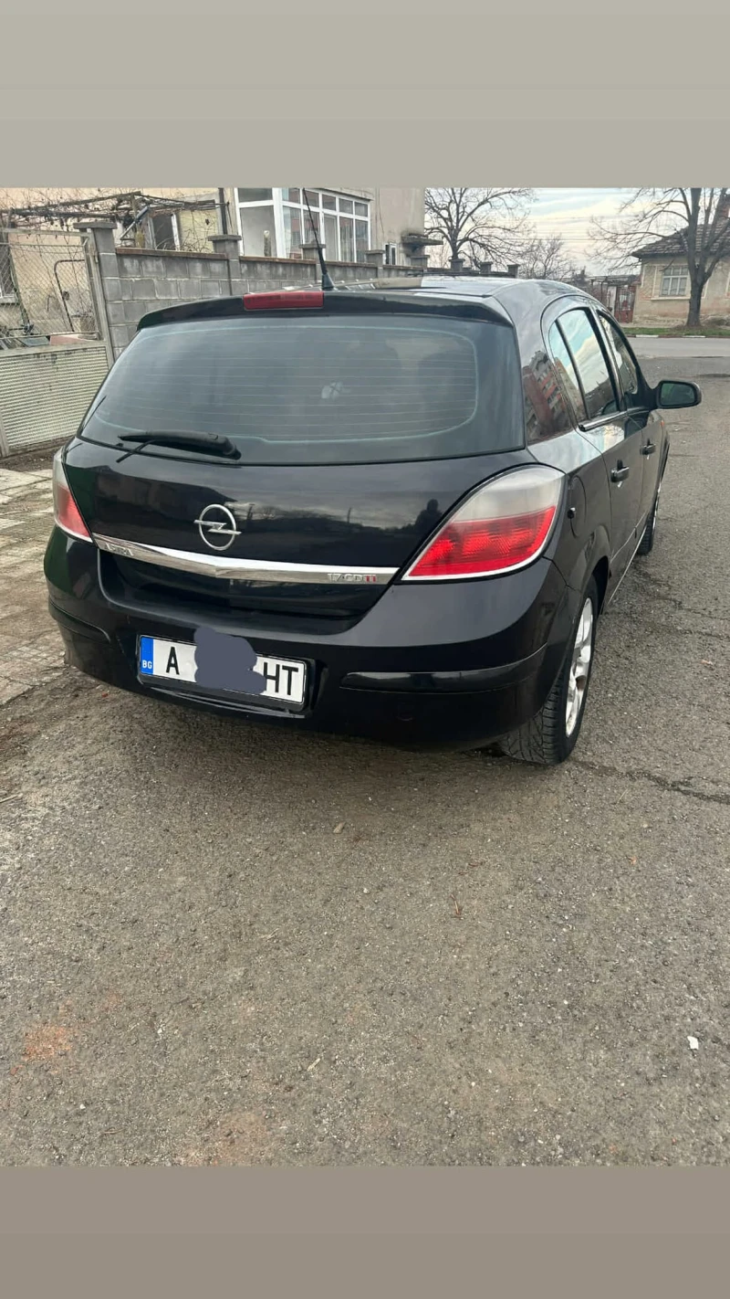 Opel Astra 1.7, снимка 2 - Автомобили и джипове - 48355624