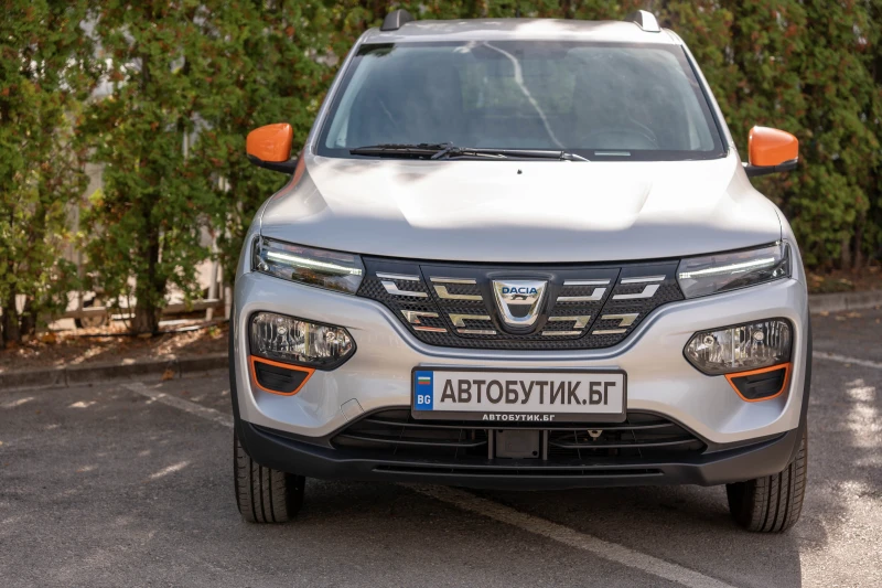 Dacia Spring, снимка 2 - Автомобили и джипове - 48788046