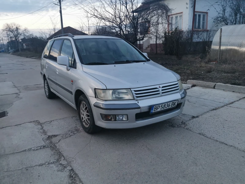 Mitsubishi Space wagon 2.4, снимка 1 - Автомобили и джипове - 49201331