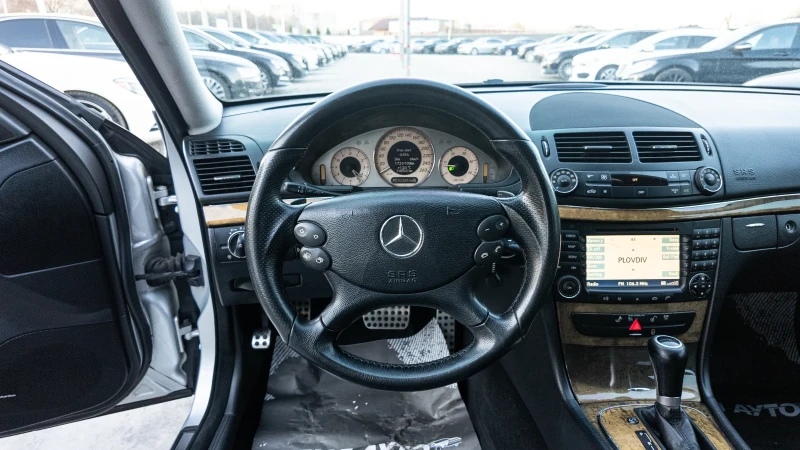 Mercedes-Benz E 280 CDI AVANGARD, снимка 11 - Автомобили и джипове - 51161992