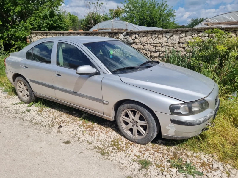 Volvo S60 2.4 D5 /Навигация, снимка 3 - Автомобили и джипове - 51899647