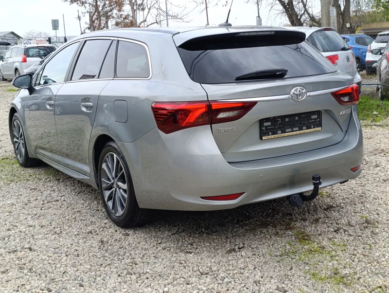 Toyota Avensis, снимка 5 - Автомобили и джипове - 52468740