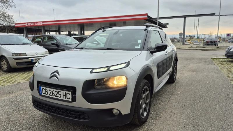 Citroen C4 Cactus 1.2 Pure Tech * Панорама * FULL * Бартер, снимка 2 - Автомобили и джипове - 52947059