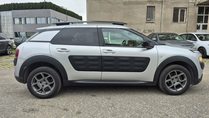 Citroen C4 Cactus 1.2 Pure Tech * Панорама * FULL * Бартер, снимка 7 - Автомобили и джипове - 52947059
