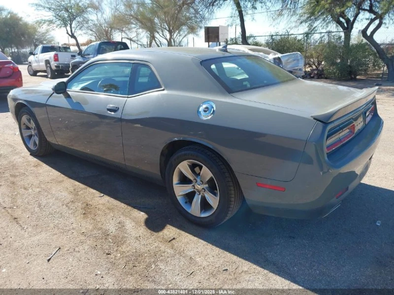 Dodge Challenger SXT * CARFAX* , снимка 3 - Автомобили и джипове - 53425696