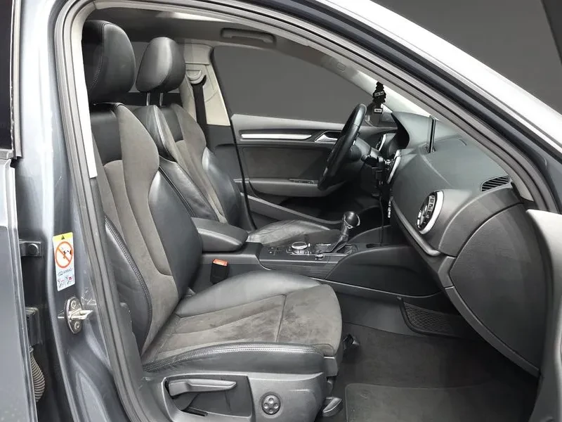 Audi A3 2.0 TDI, снимка 11 - Автомобили и джипове - 54971500