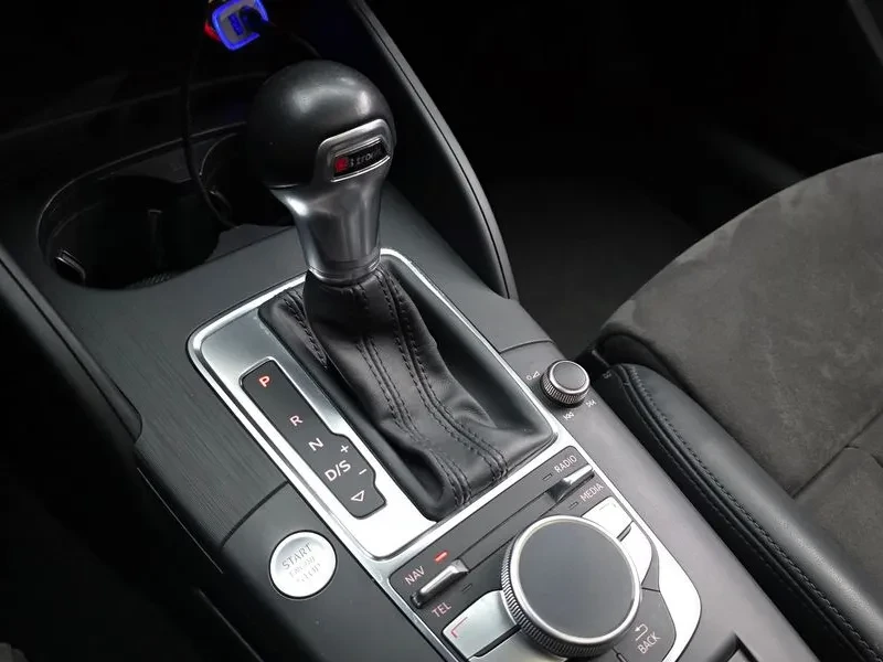 Audi A3 2.0 TDI, снимка 9 - Автомобили и джипове - 54971500