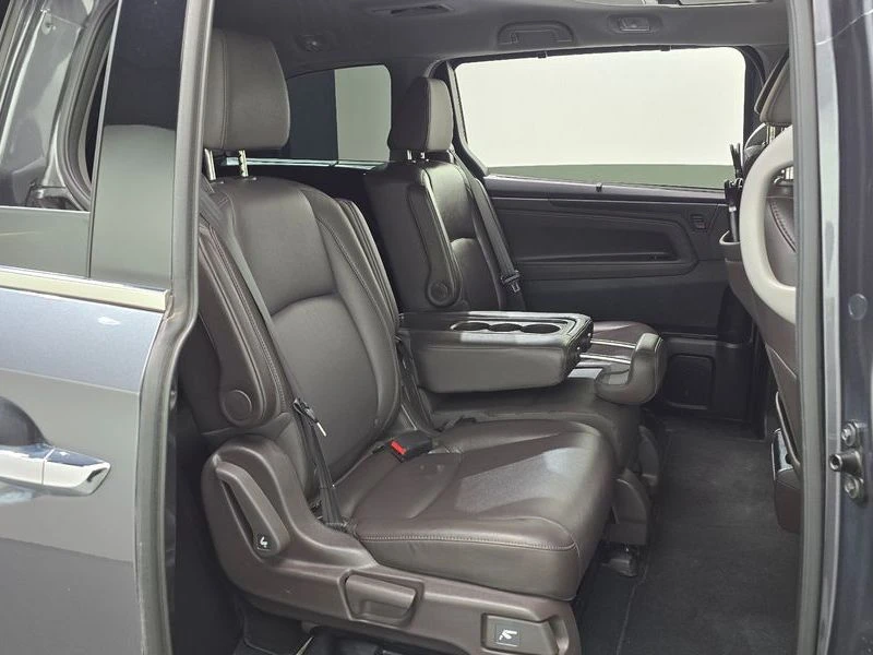 Honda Odyssey 3.5 Automatic, снимка 12 - Автомобили и джипове - 55905995