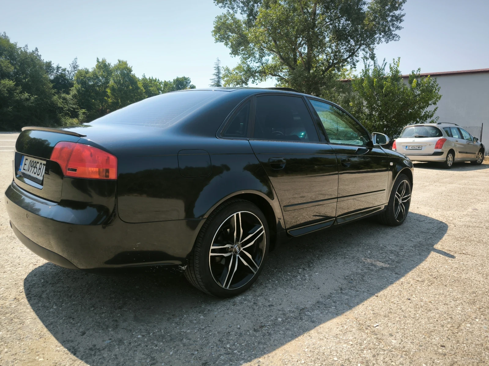 Audi A4  - изображение 6