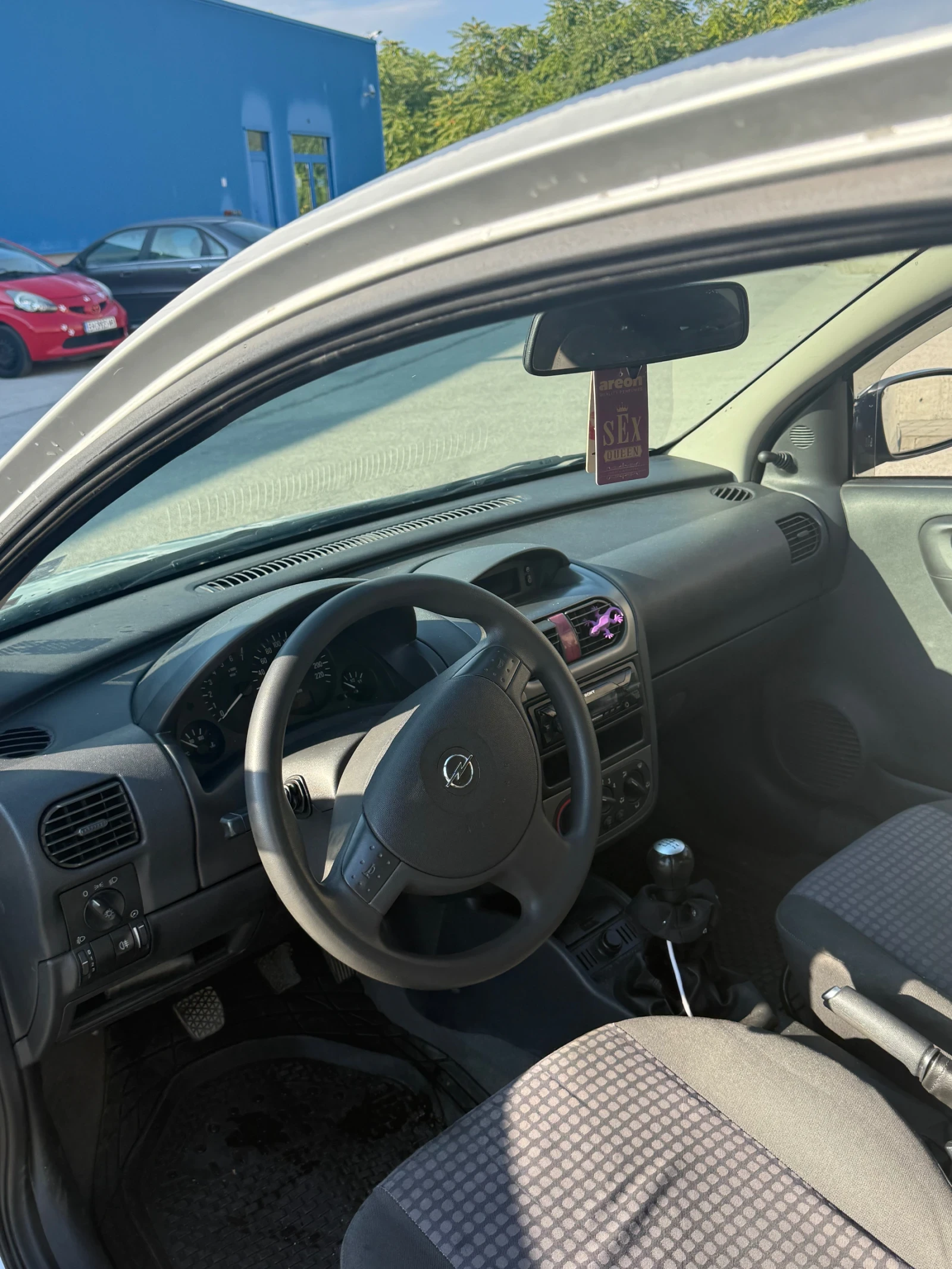 Opel Corsa  - изображение 8