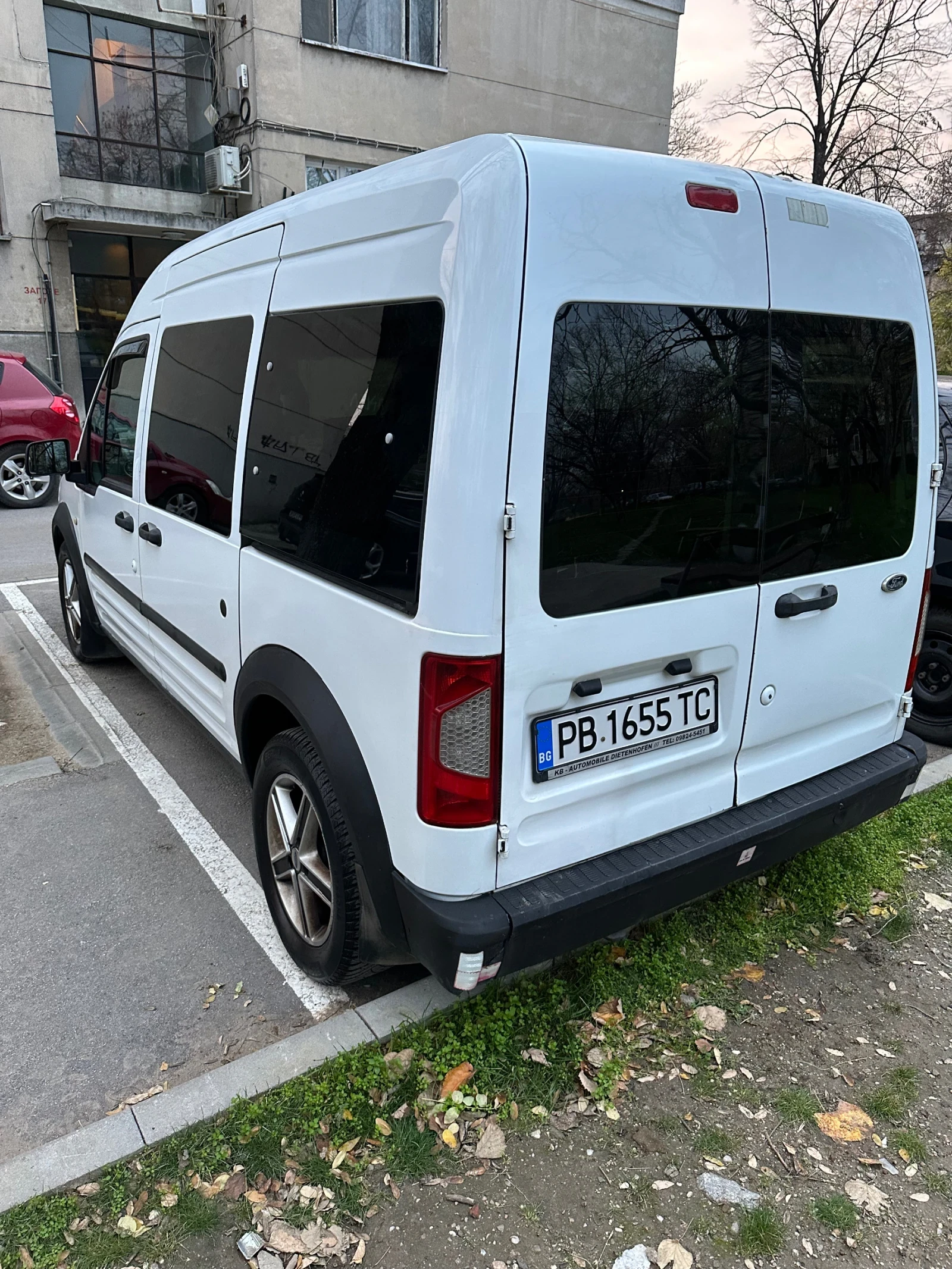 Ford Tourneo Connect  - изображение 3