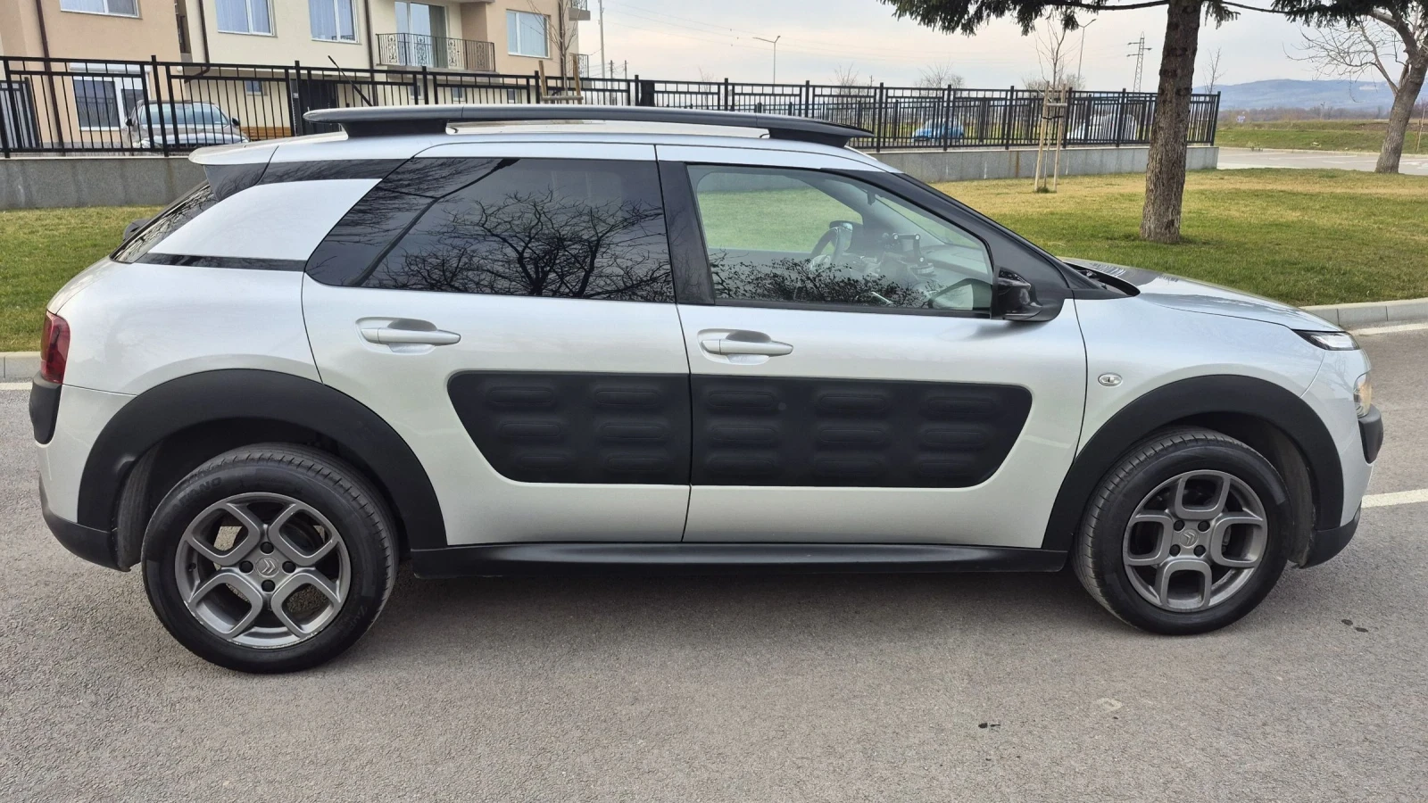 Citroen C4 Cactus 1.2 Pure Tech * Панорама * FULL * Бартер - изображение 2