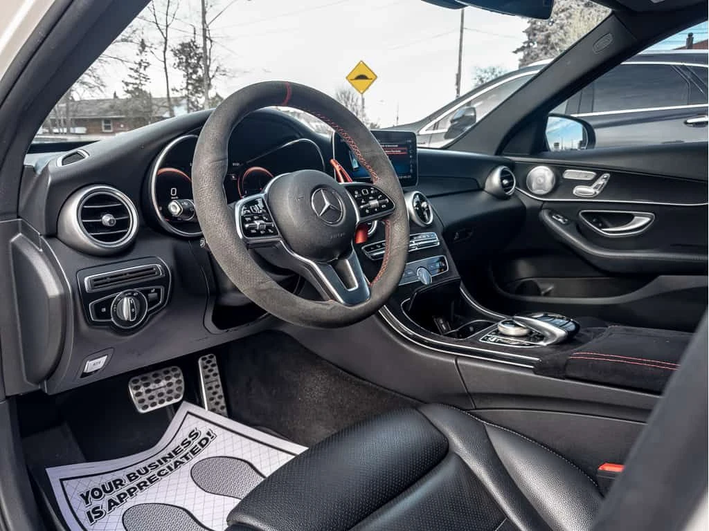 Mercedes-Benz C 300 * 4MATIC | CLEAN CARFAX | AMG PKG | SUNROOF | * CA, снимка 7 - Автомобили и джипове - 53748218