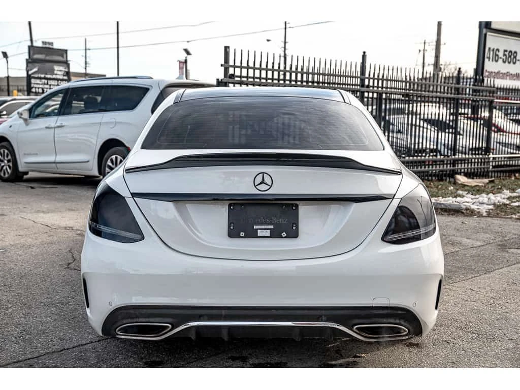 Mercedes-Benz C 300 * 4MATIC | CLEAN CARFAX | AMG PKG | SUNROOF | * CA, снимка 5 - Автомобили и джипове - 53748218