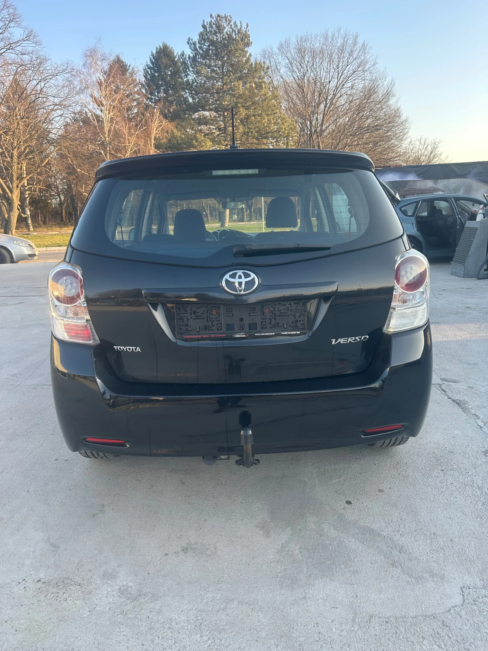 Toyota Verso * 2.0* D4D, снимка 3 - Автомобили и джипове - 53926400