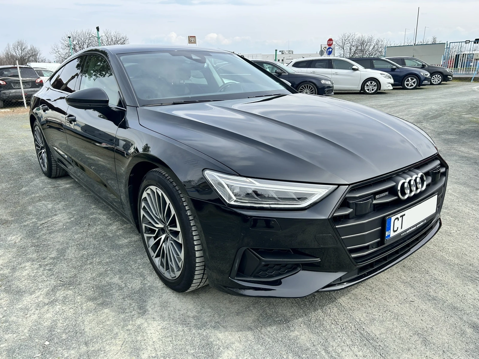 Audi A7 4.5TFSI* Quattro* 360* Matrix* Distronic, снимка 7 - Автомобили и джипове - 54028783