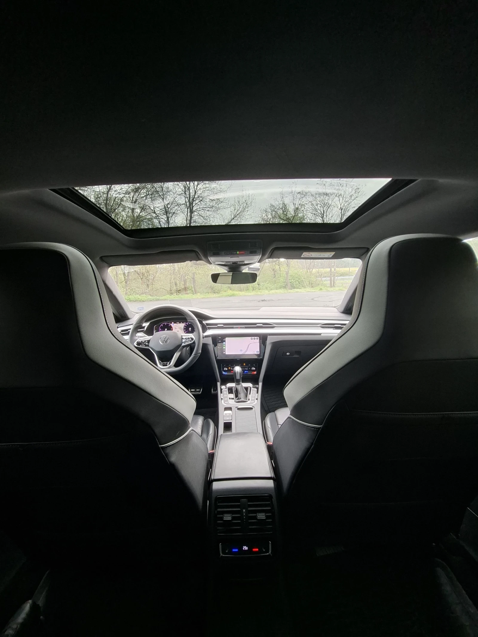 VW Arteon R Line 4 motion, снимка 2 - Автомобили и джипове - 54280837