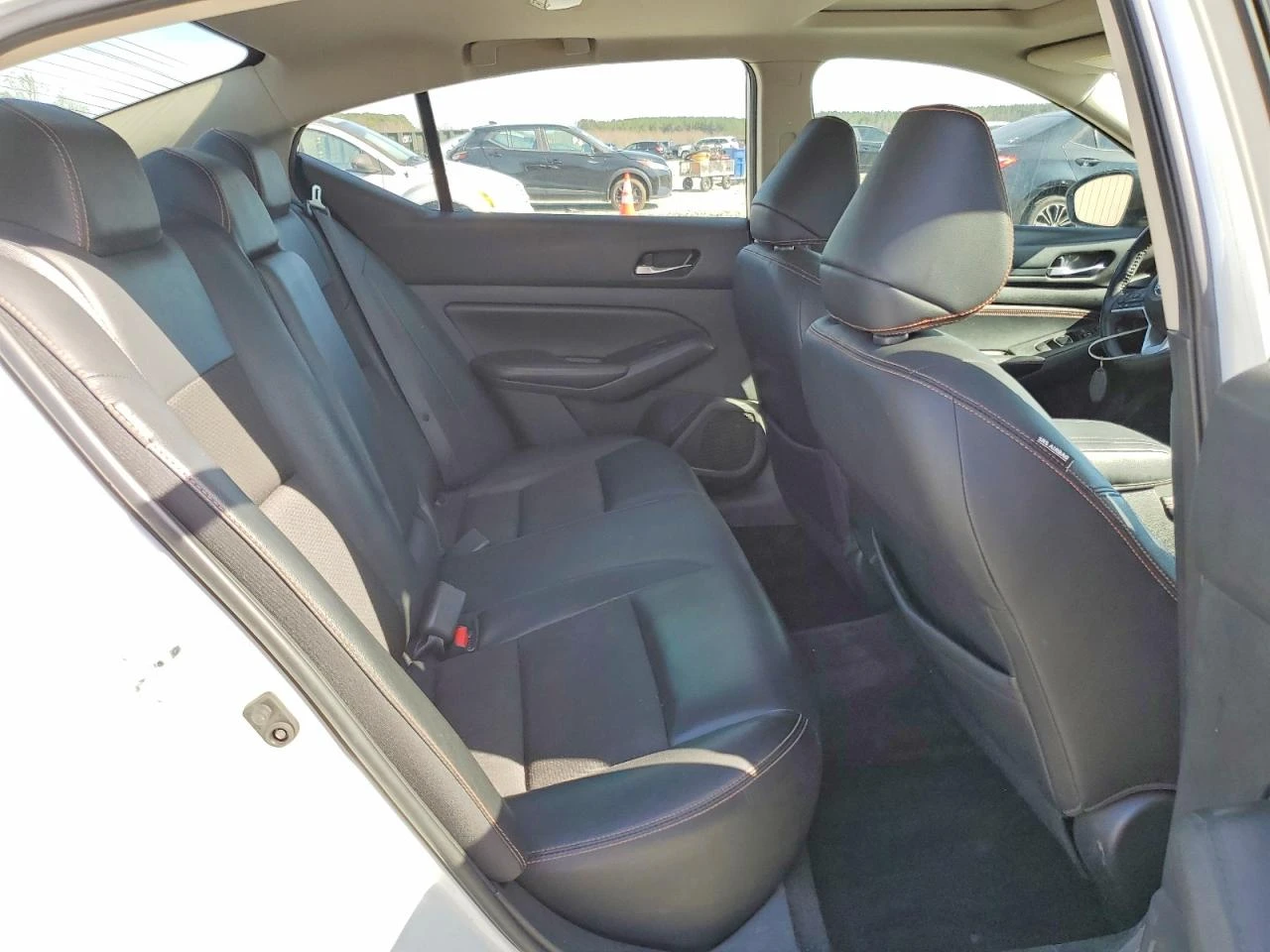 Nissan Altima 2.5l 2.5 Sr, снимка 10 - Автомобили и джипове - 54384770